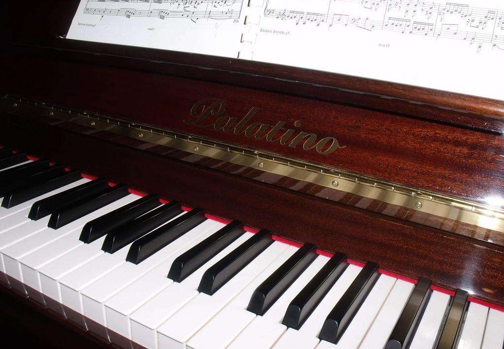 「二手钢琴回收」每年有多少二手钢琴在市场上流通？